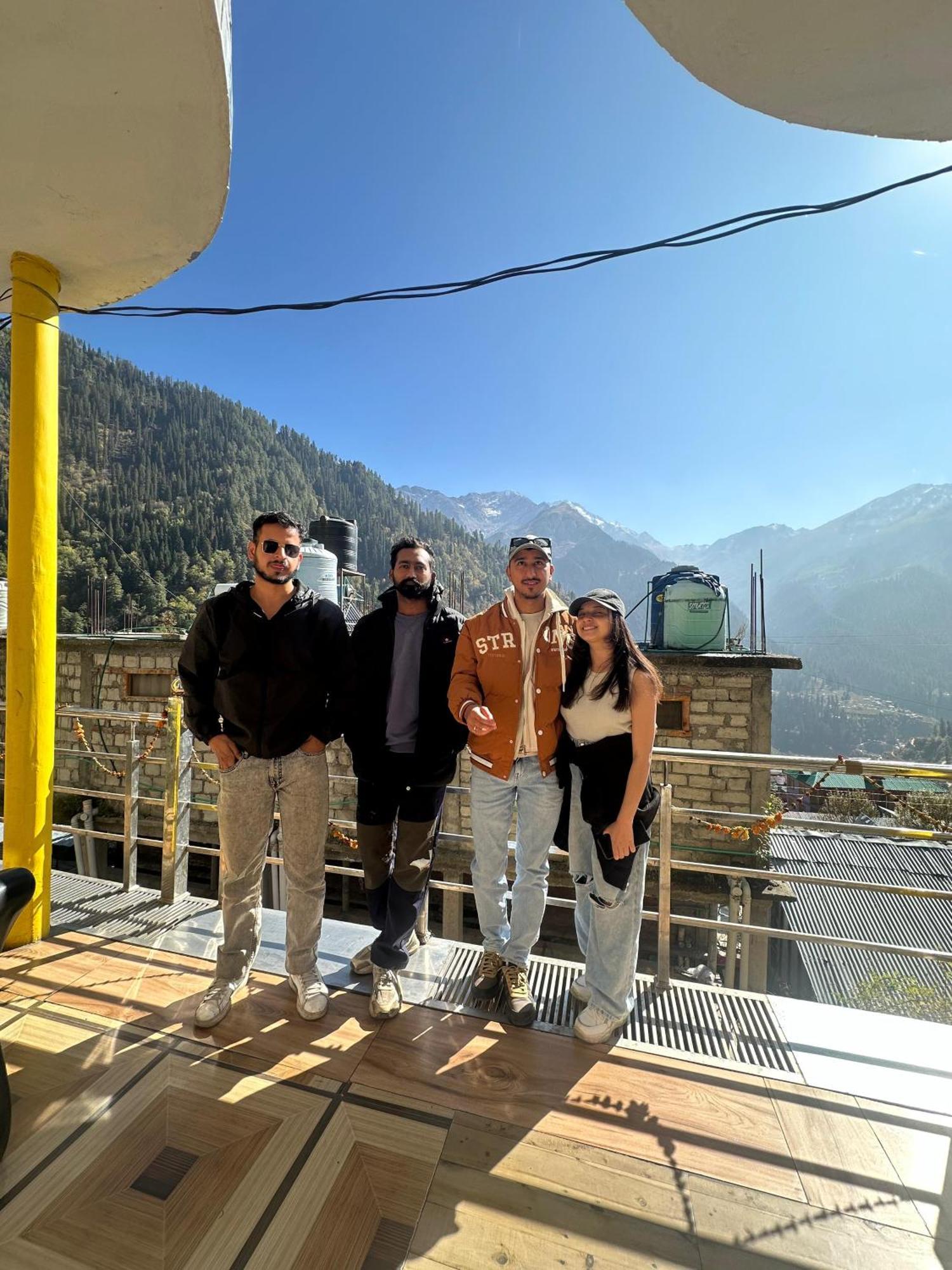 Hotel 19 Tosh Εξωτερικό φωτογραφία