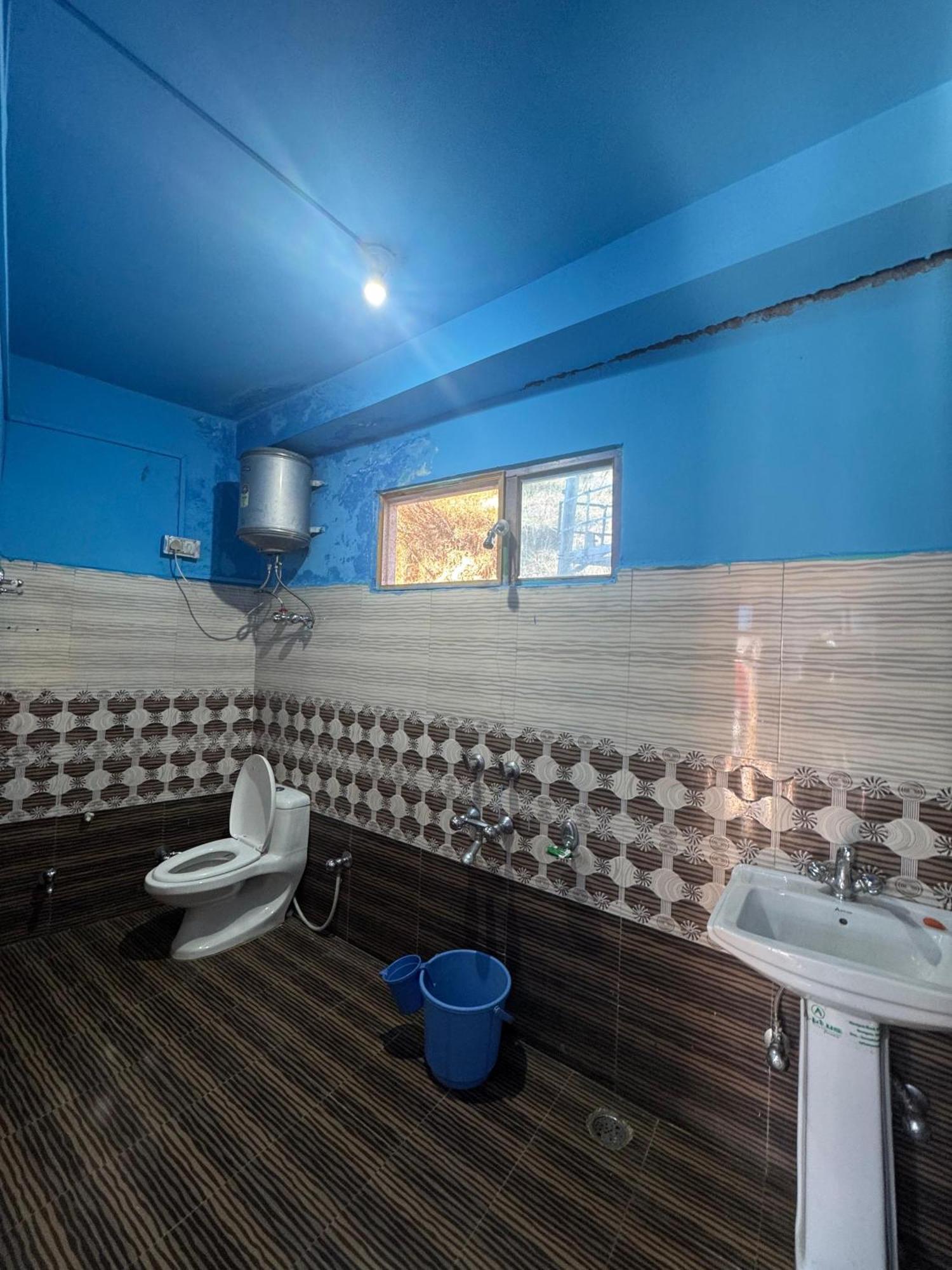 Hotel 19 Tosh Εξωτερικό φωτογραφία