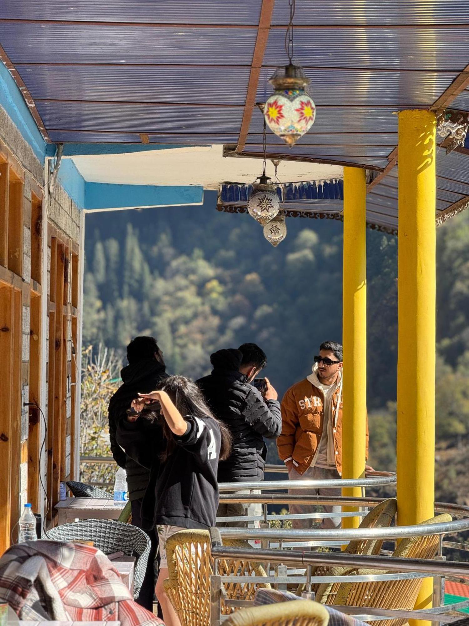 Hotel 19 Tosh Εξωτερικό φωτογραφία
