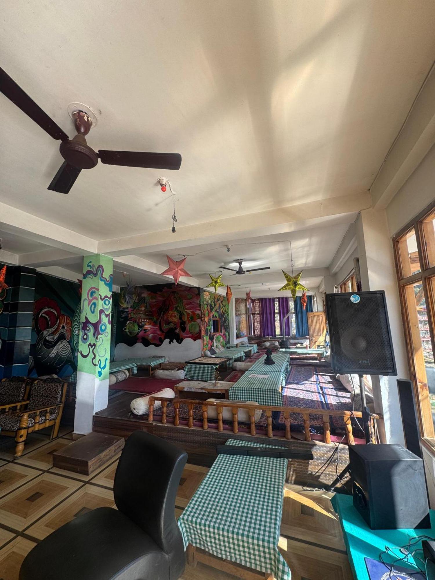 Hotel 19 Tosh Εξωτερικό φωτογραφία